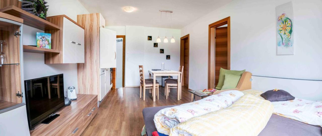 Apartment Honzarhof *